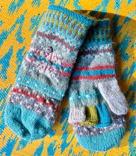 Load image into Gallery viewer, GLOVES- Snowflake Sky Gloves - 3 Colors