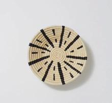 Load image into Gallery viewer, BASKET - Small Sunburst B & W
