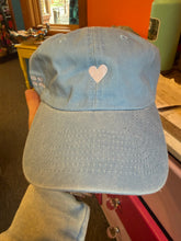 Load image into Gallery viewer, HAT - Heart Hat