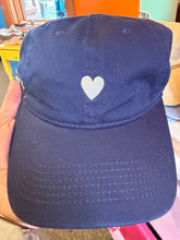 Load image into Gallery viewer, HAT - Heart Hat