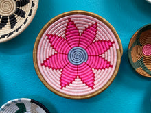Load image into Gallery viewer, BASKET - Medium Vibrant Gazania