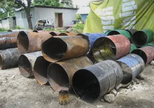 Load image into Gallery viewer, HAITI - 11” Blooming Flower W Hummingbird Oil Drum Art