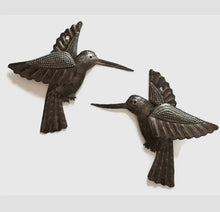 Load image into Gallery viewer, HAITI -  Set of 2 Hummingbirds 6” 3D Wings
