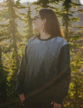 Load image into Gallery viewer, PULLOVER - Unisex Forest Pullover - Organic Cotton