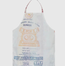 Load image into Gallery viewer, APRON - Reversible Apron - Chickens