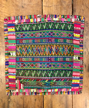 Load image into Gallery viewer, Guatemalan textiles pillow cover 