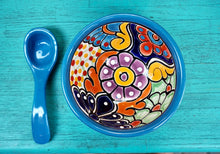 Load image into Gallery viewer, TALAVERA - Molcajete Salsa Bowl With Spoon.